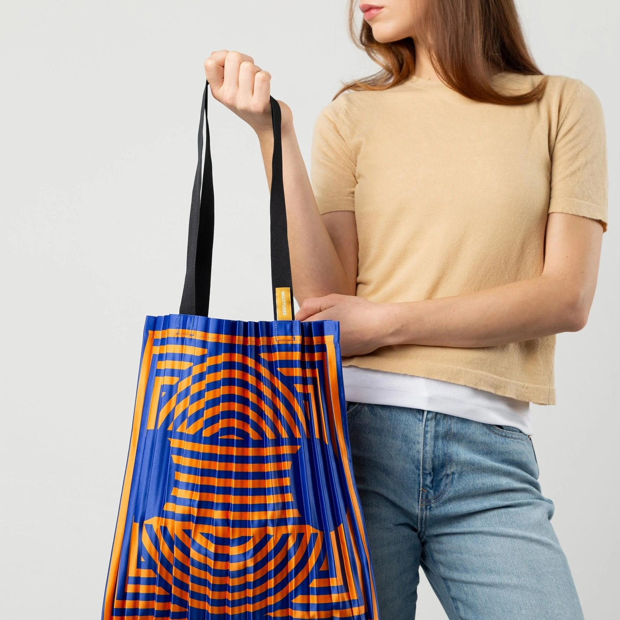 Tote Bag Marzamemi – Pleated Satin · 40 × 48 cm | Multitudes