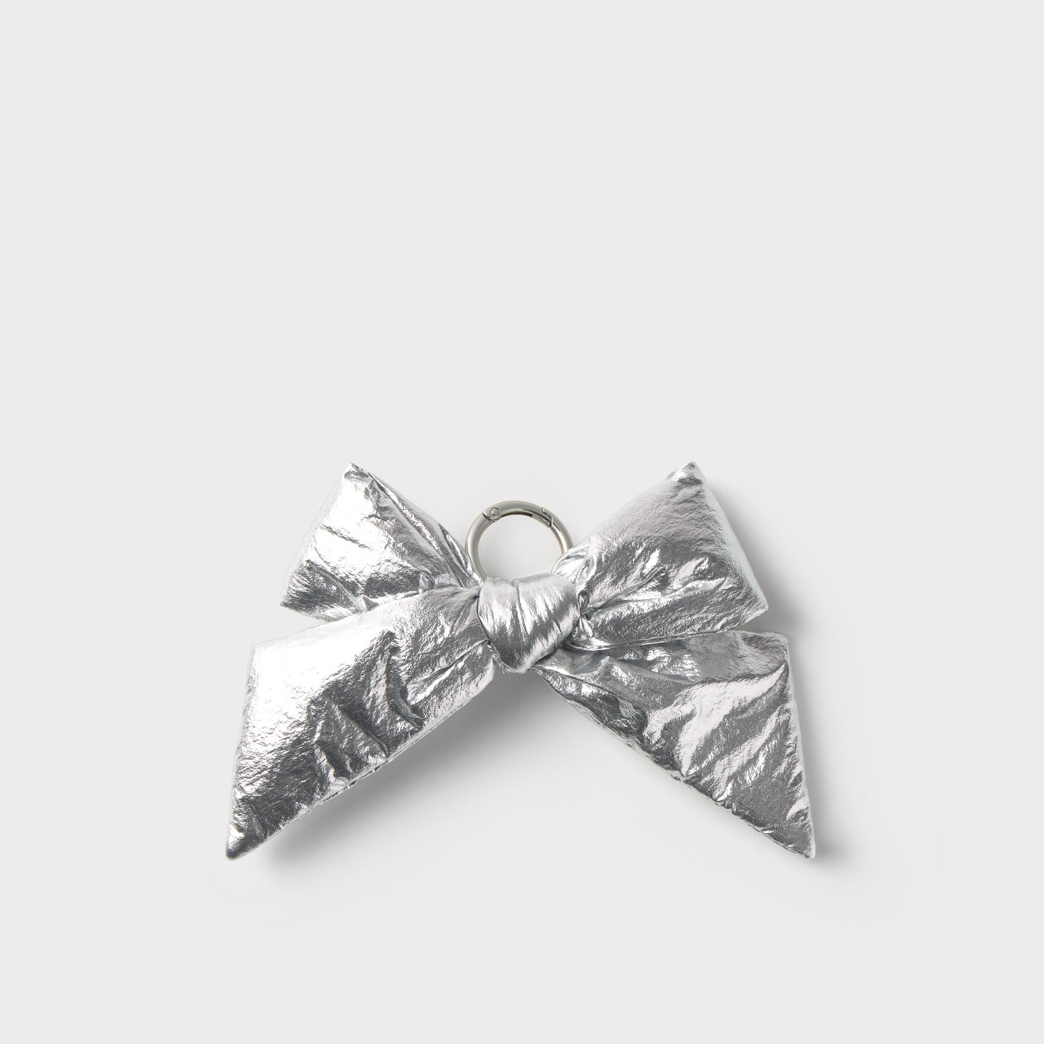 Taschenanhänger "Silver Bow" – Silber · Glänzend · 15 cm | Wouf