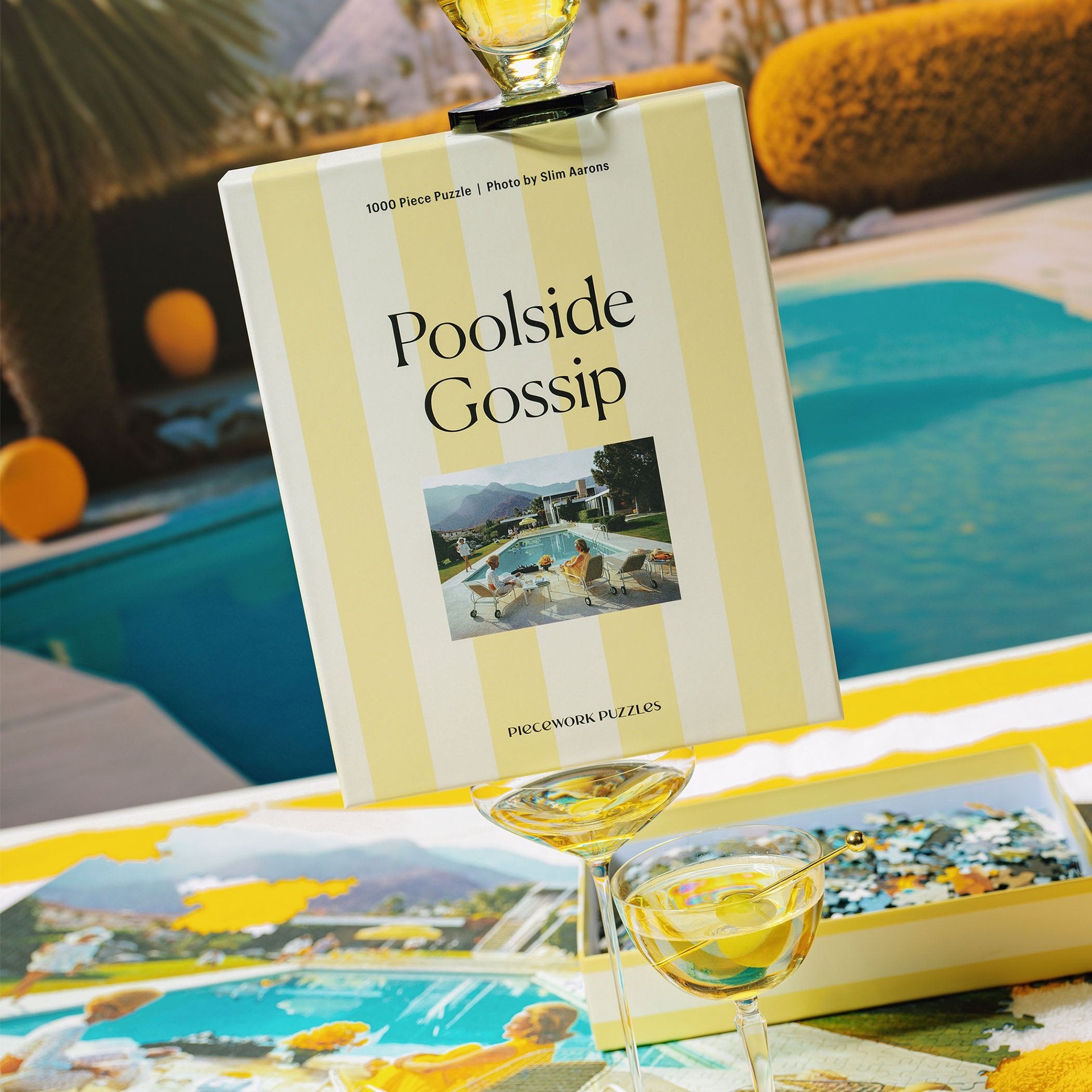 Puzzle "Poolside Gossip" – 1000 Pieces · 49 × 68 cm | Piecework