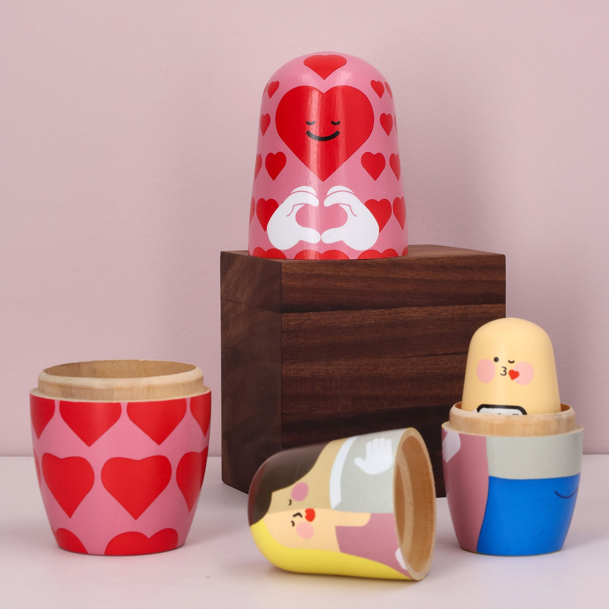 Matroschka Expressions Liebe – Kirschholz · 14 cm | Spring Copenhagen