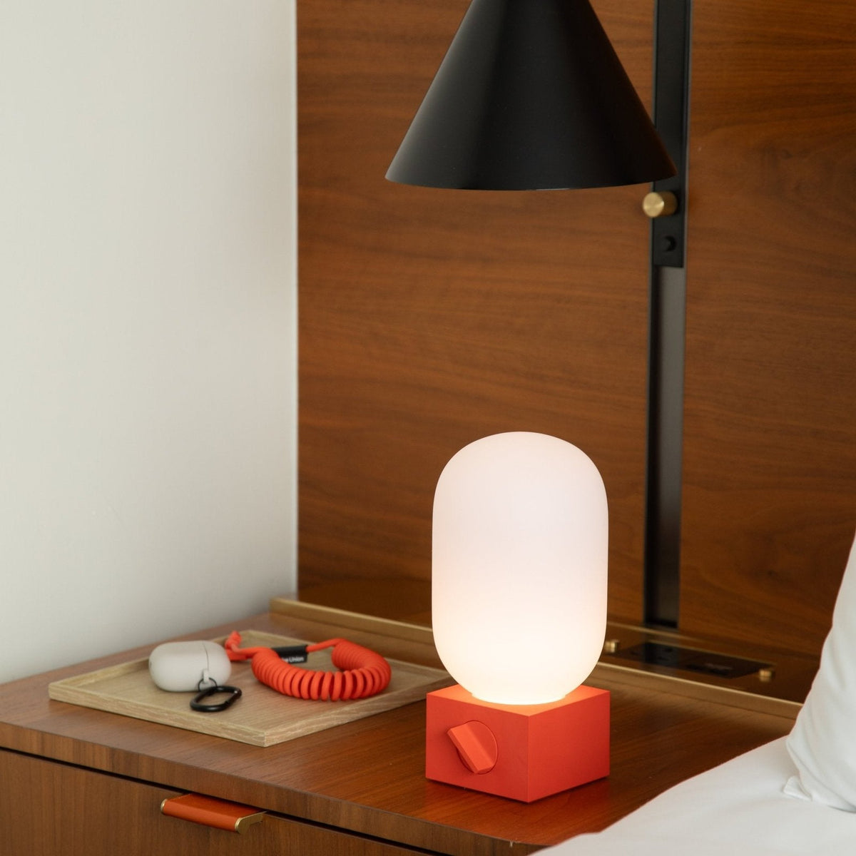 Akku-Leuchte "POP Light" – Sandstein · 23 cm | Native Union