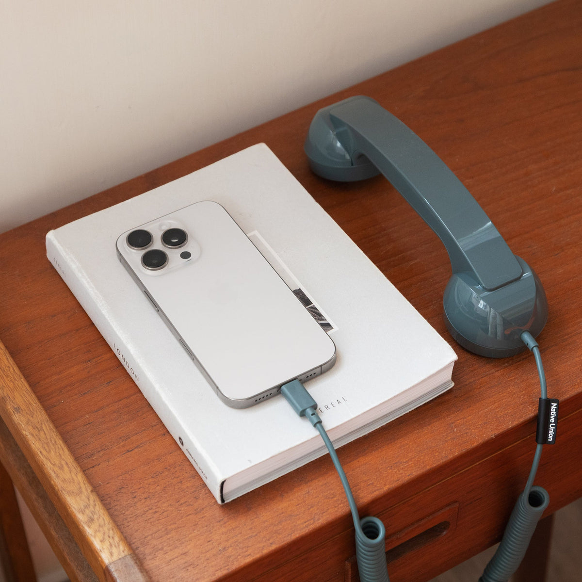 Retro-Telefonhörer "POP Phone" – USB-C · 23 cm | Native Union