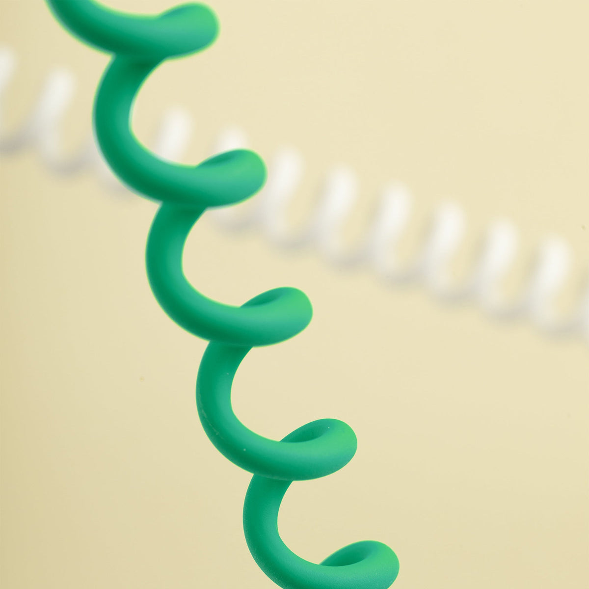 USB-C Cable "POP Cable" – 1.2 m Coiled, 60 W | Native Union