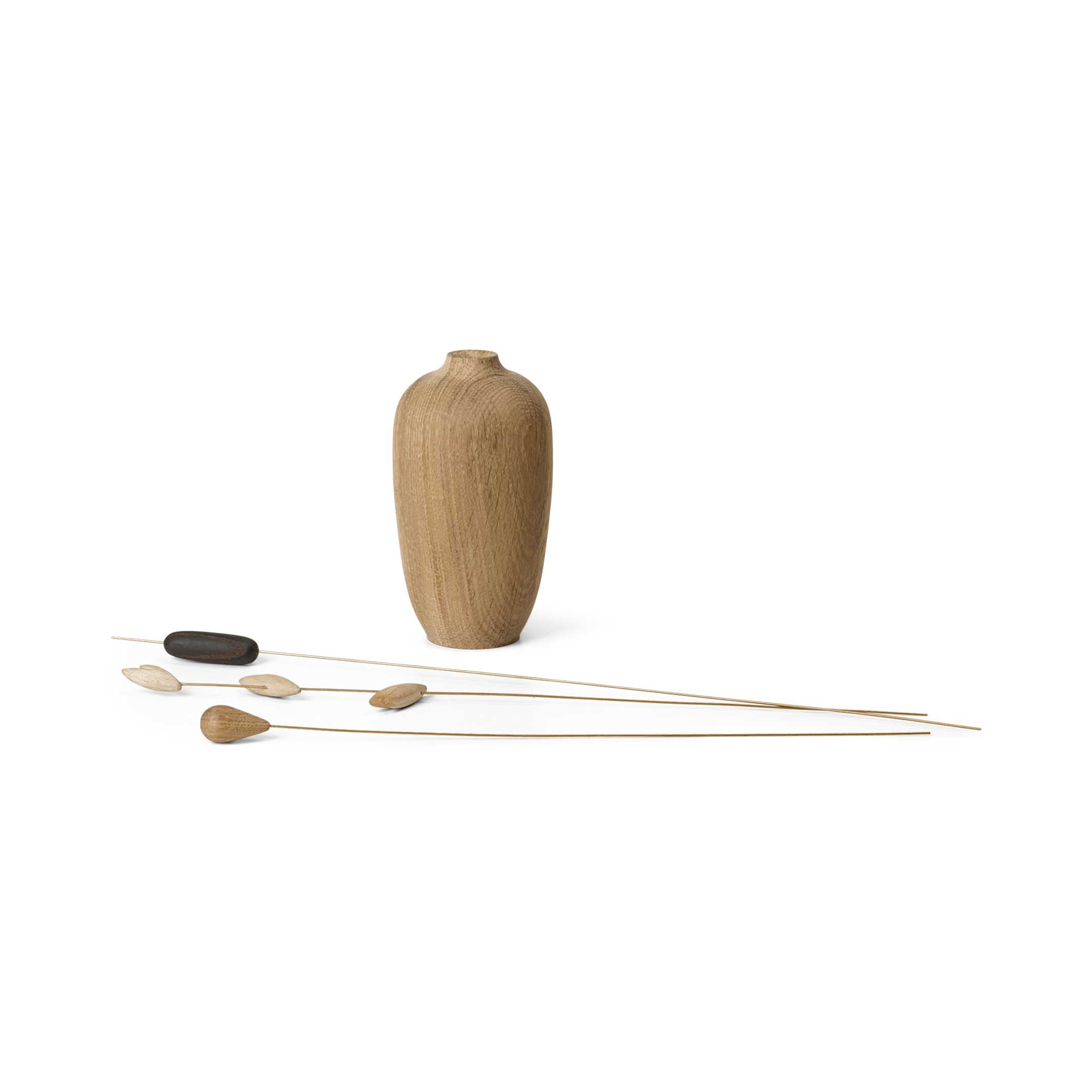 BLOOM - small wooden Vase - 12 cm high | mencke&vagnby | Spring Copenhagen