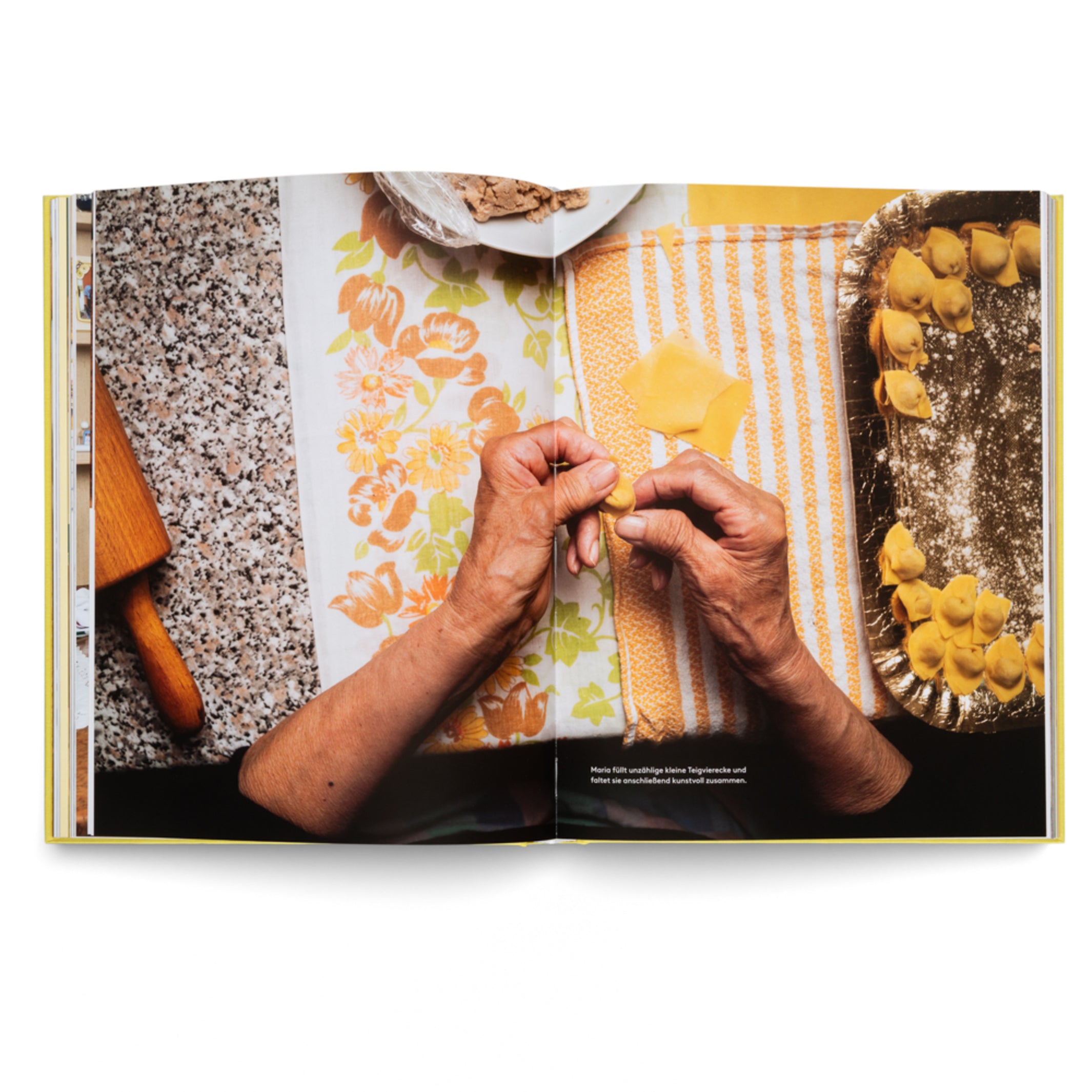 CUCINA CLOSED - Geschichten und Rezepte von unseren Freunden in Italien - Buch | Gestalten Verlag