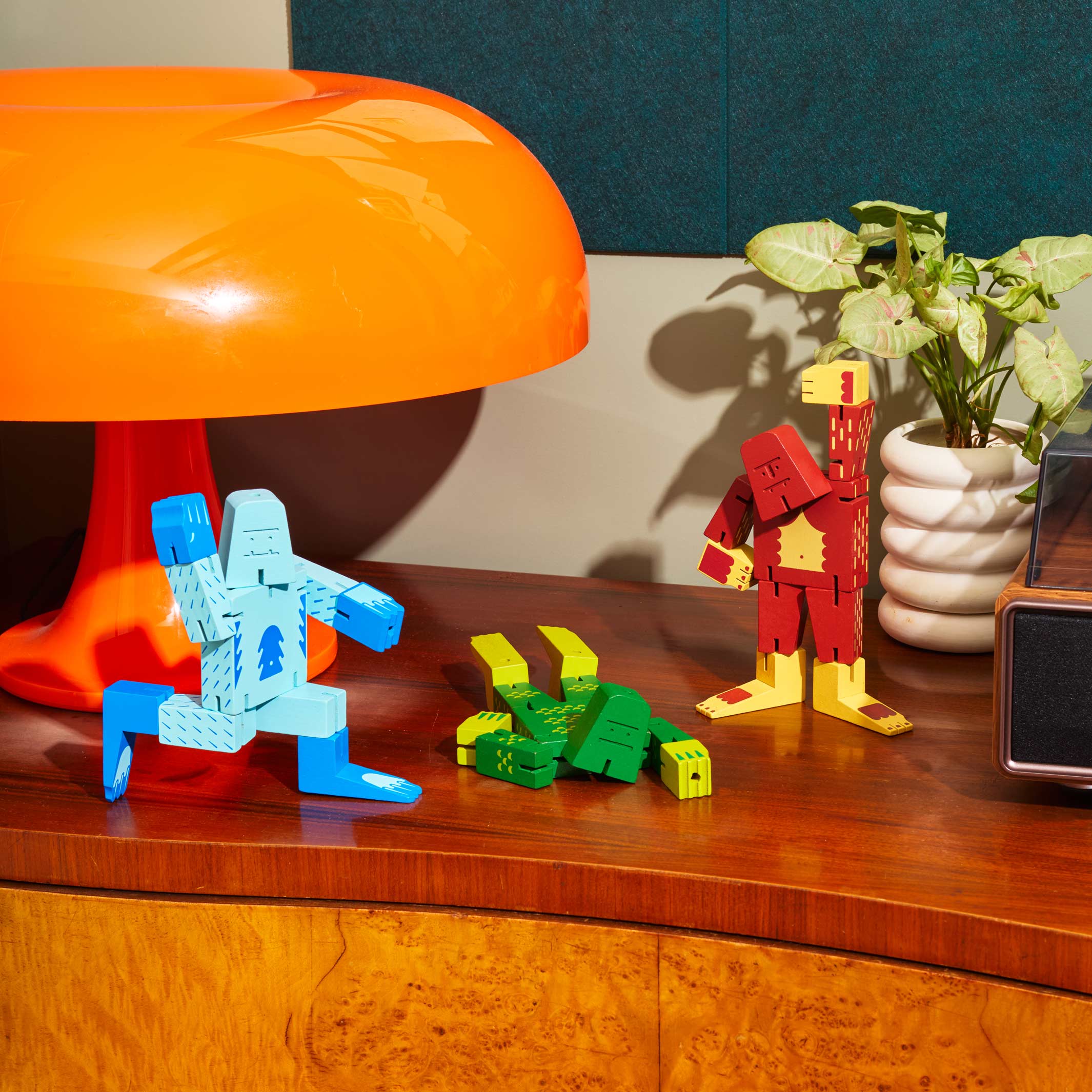 CUBEBOT CRYPTOIDS SASQUATCH - Roter 3D Puzzle Roboter - Small | David Weeks | Areaware