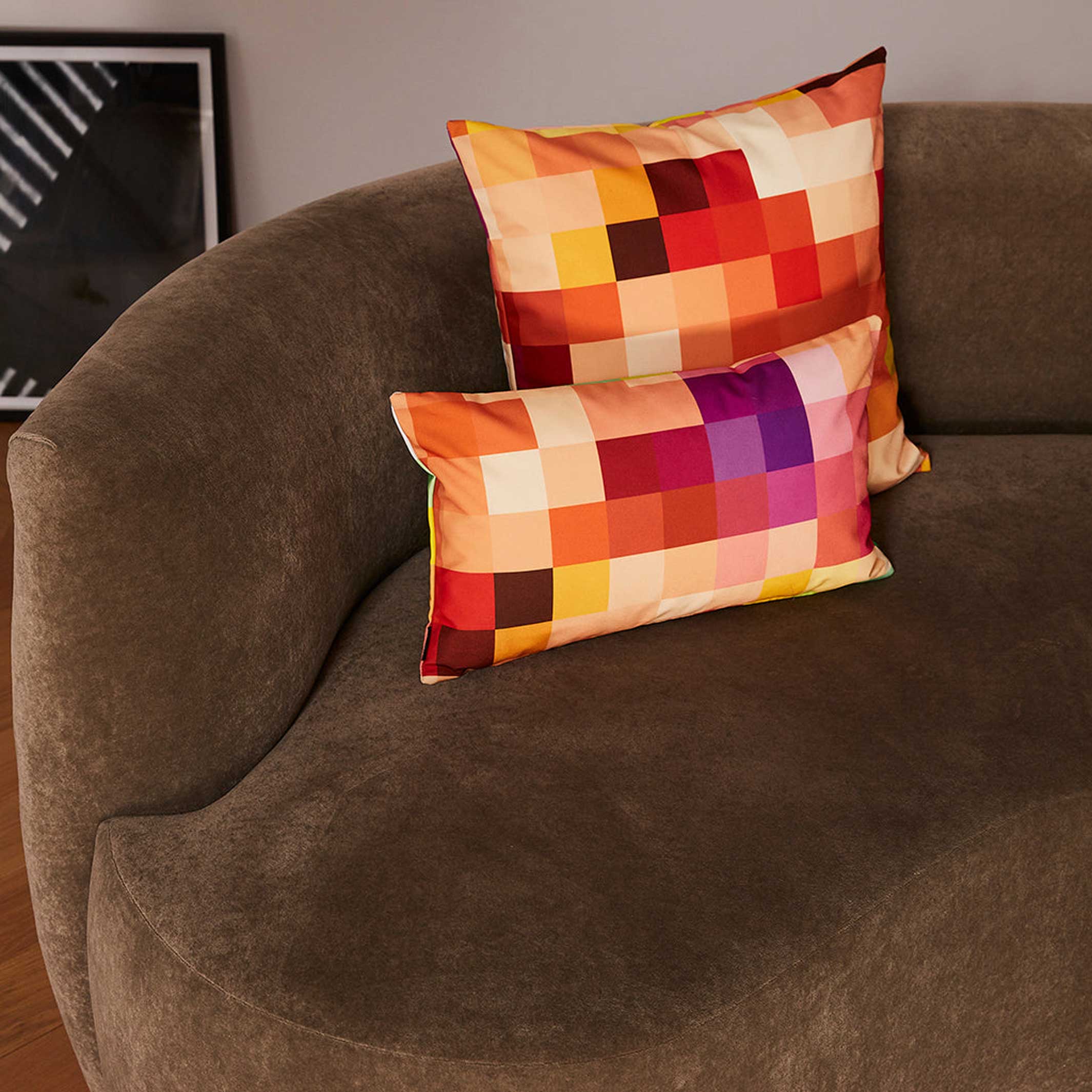 PIXEL CUSHION SOL - Kissen - 50x50 cm - 100% Trevira CS | Cristian Zuzunaga