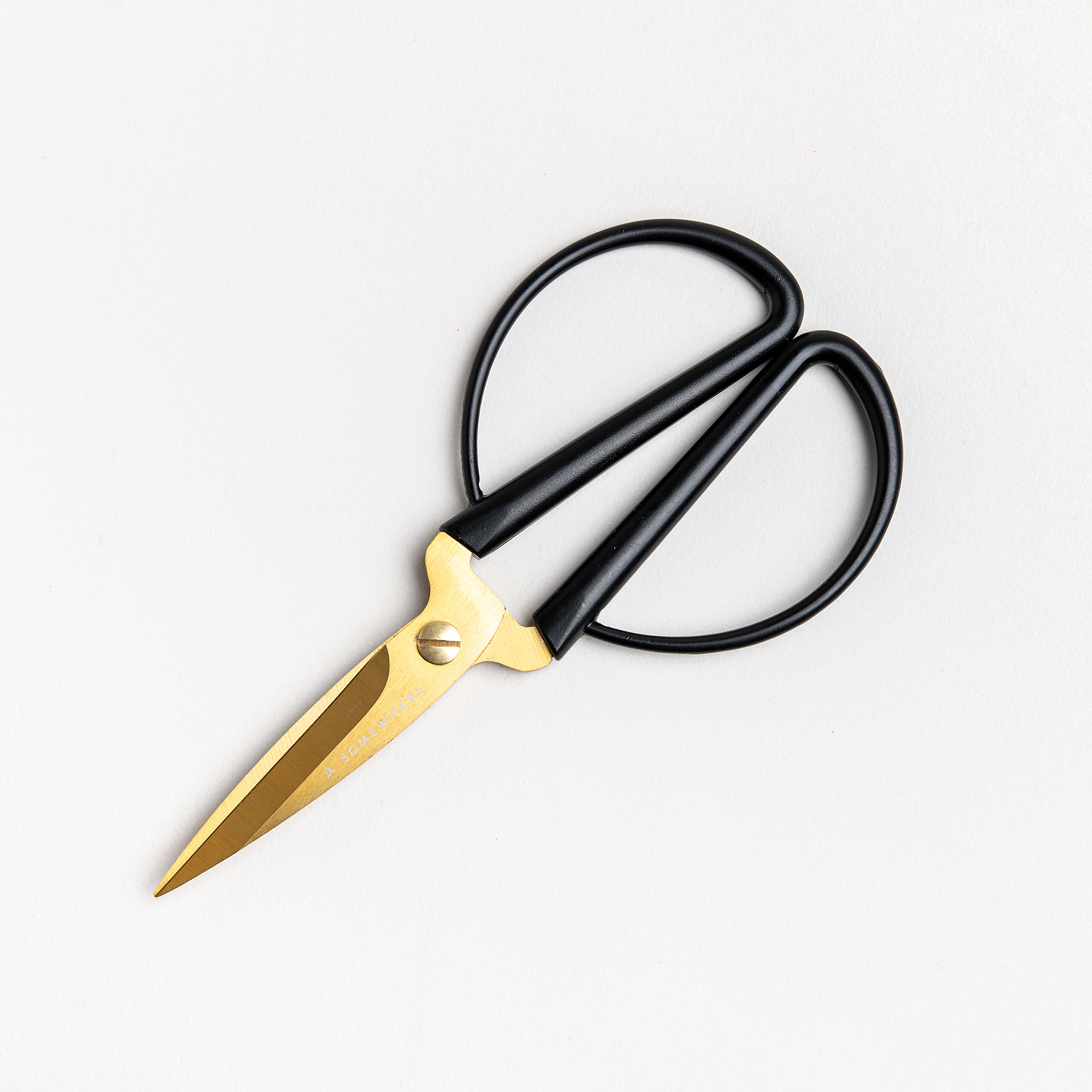 OLD SCHOOL SCISSORS - Schere in Gold | Somewhere