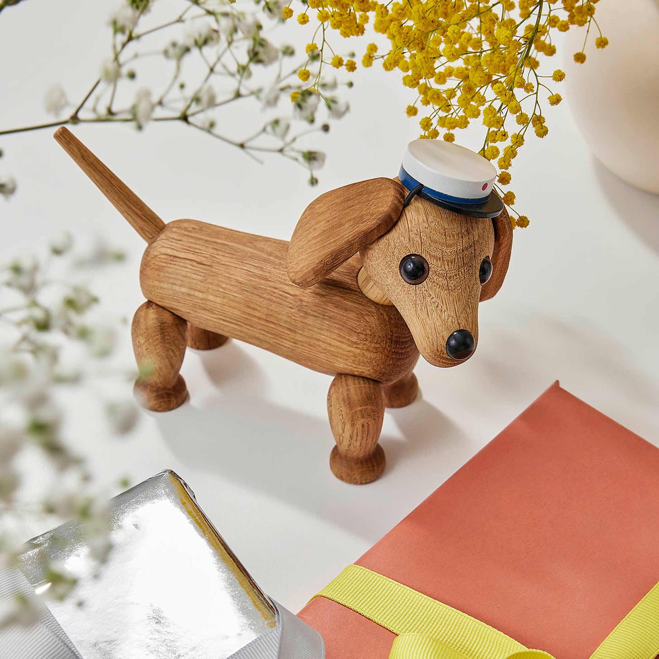 SNAP THE DACHSHUND | funny wooden deco DOG | Chresten Sommer | Spring Copenhagen