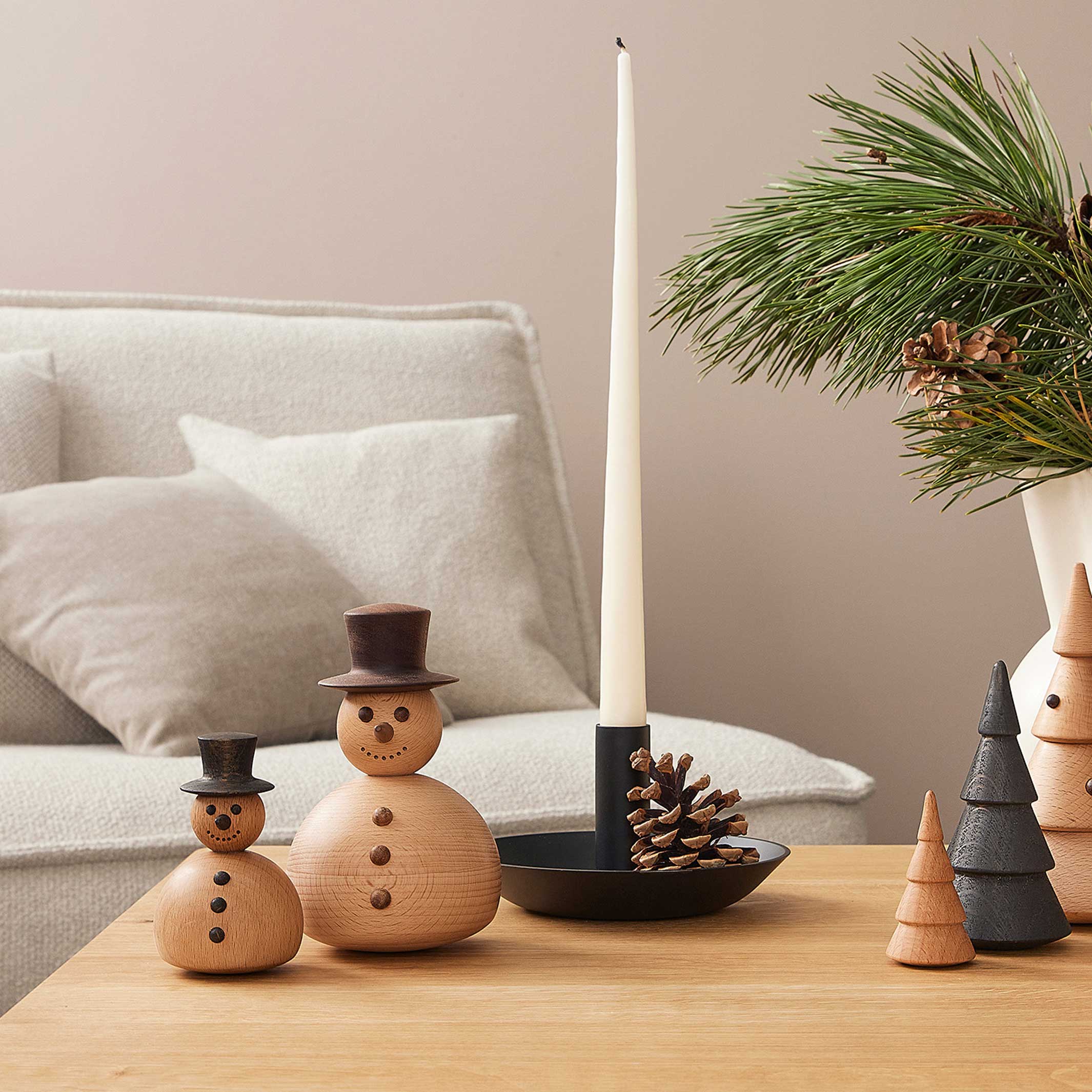 SNOWMAN | Petit bonhomme de neige décoratif en bois | Homme debout | Thor Hoy | Spring Copenhagen