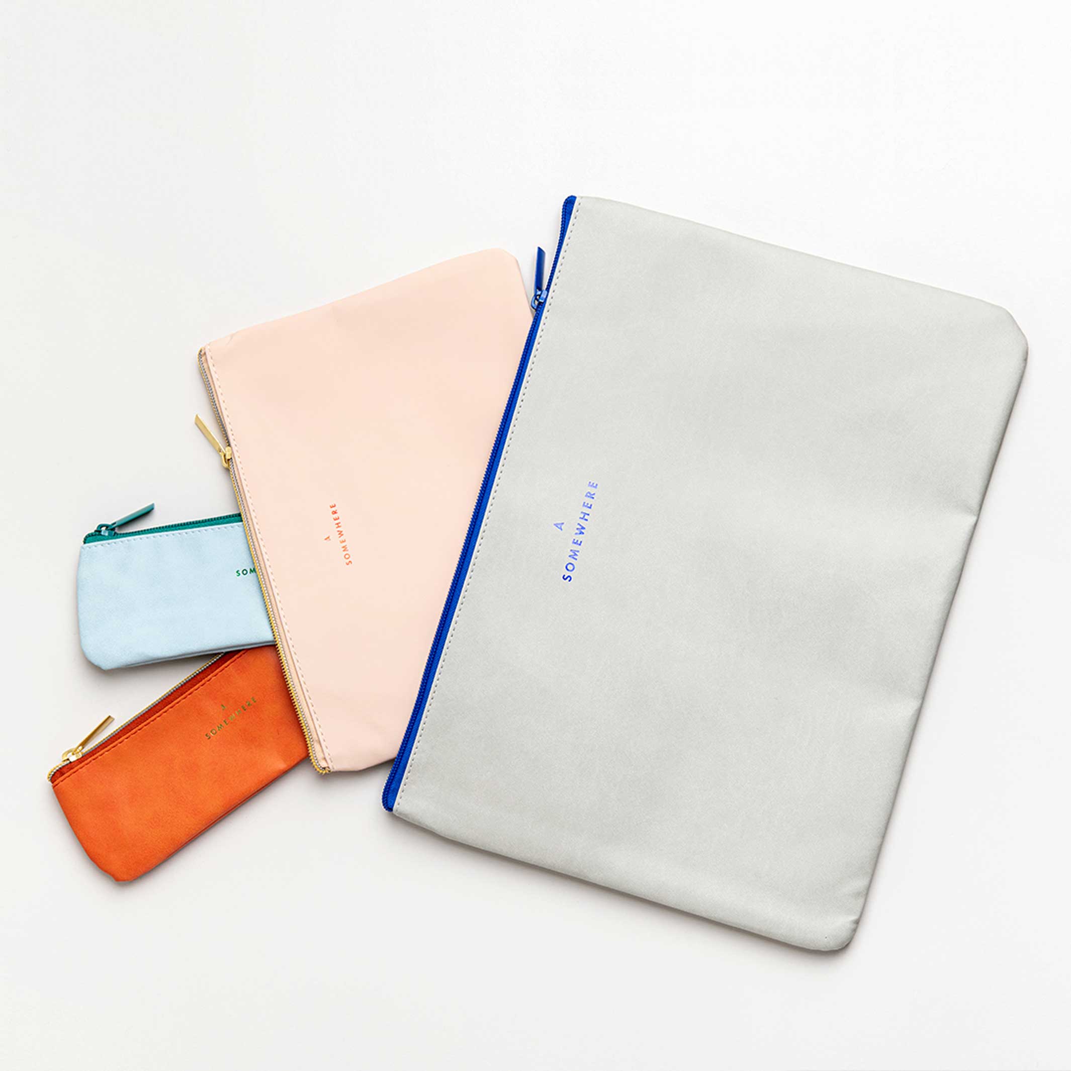 MINIMALIST LAPTOP CASE 14 Zoll - graue Laptoptasche | Somewhere