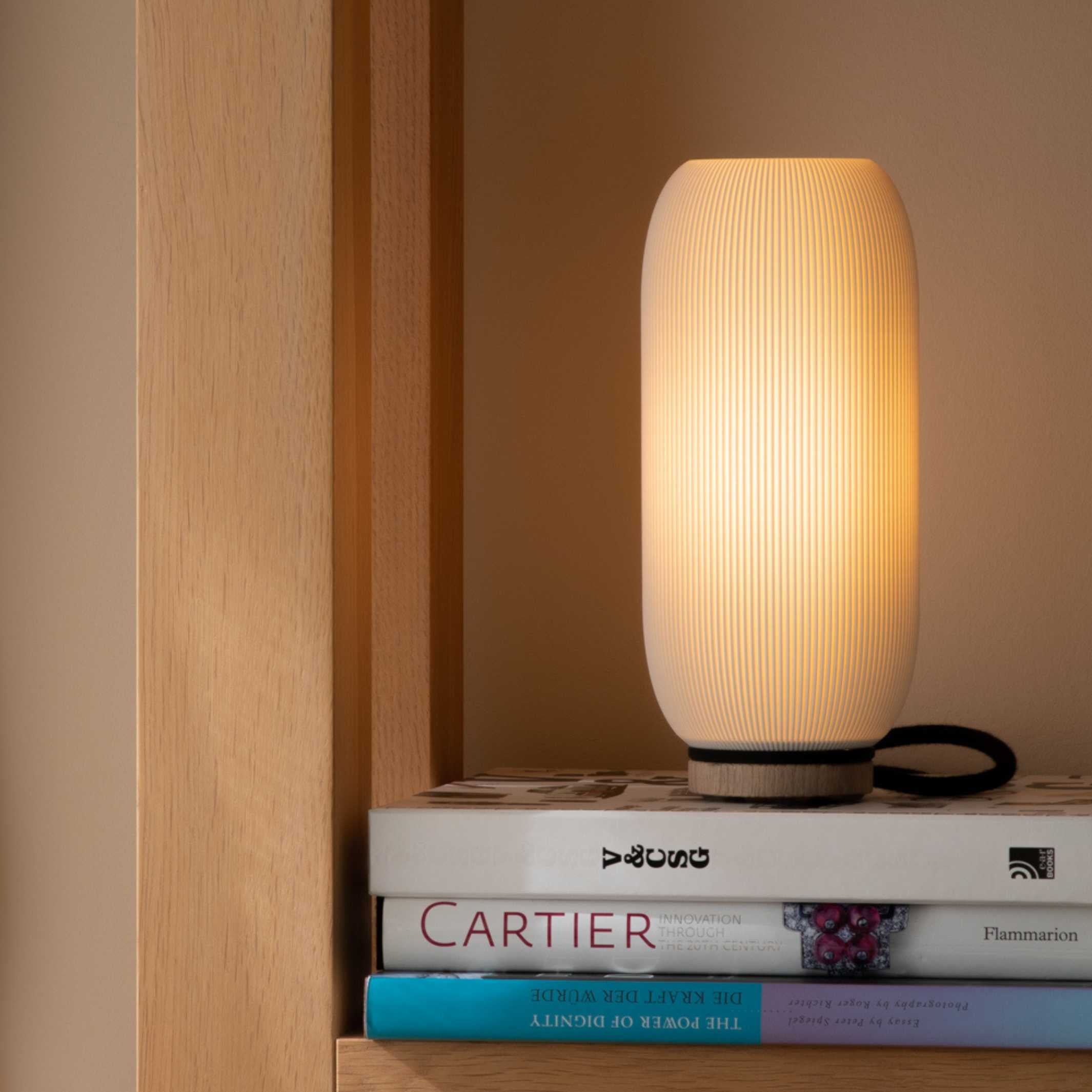 PILLE - table lamp - white | dennismaass.