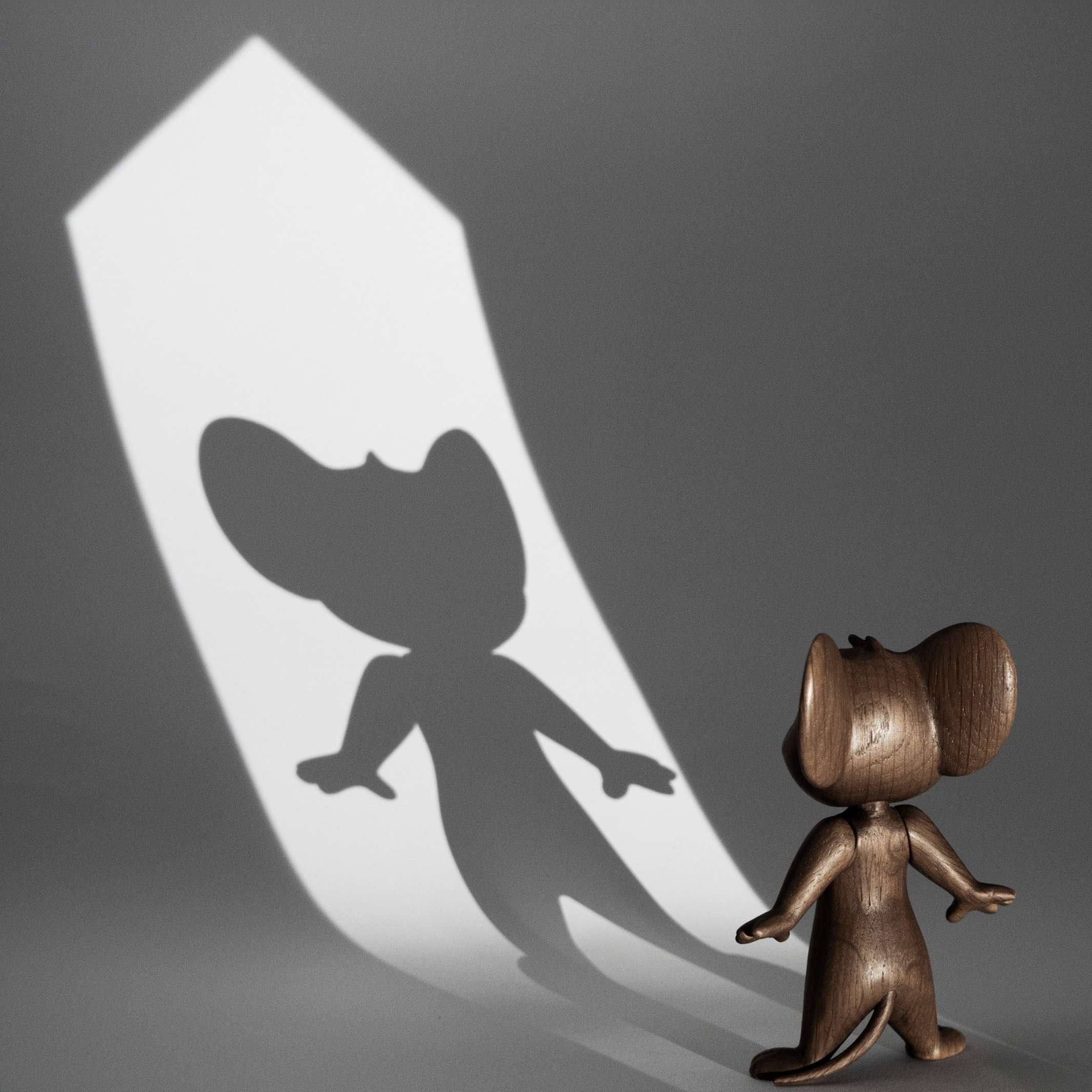 JERRY Small - Kleine Tom & Jerry Holzfigur - Eiche 12 cm hoch - Jakob Burgsø | boyhood