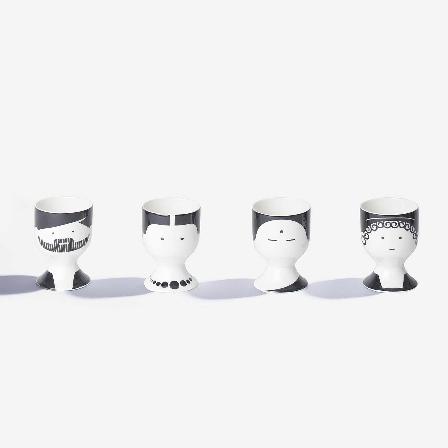 EGG CUP PHILOSOPHERS | 4 parcelain egg cups | The School of Life