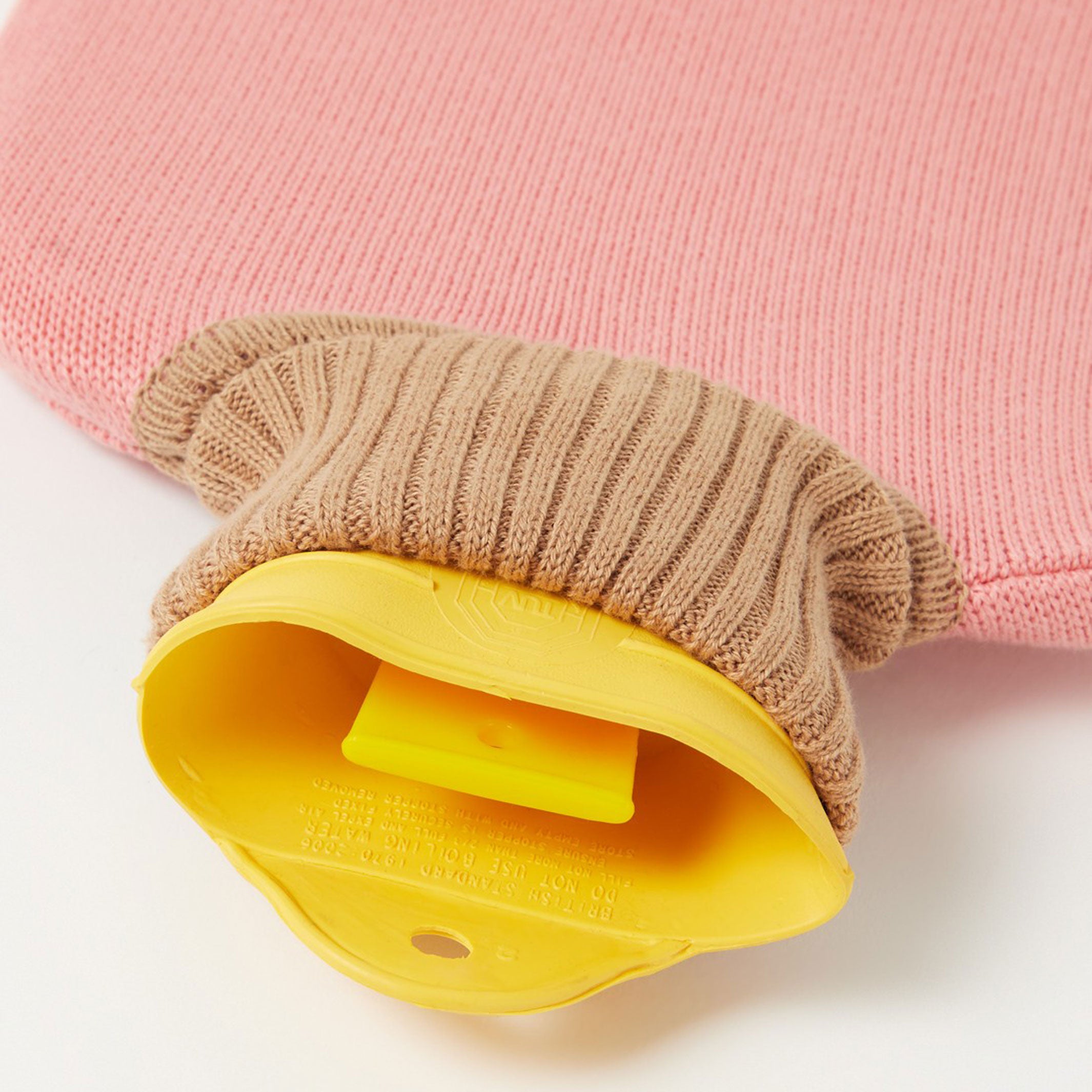 HOT WATER BOTTLE with turtleneck | Suite702