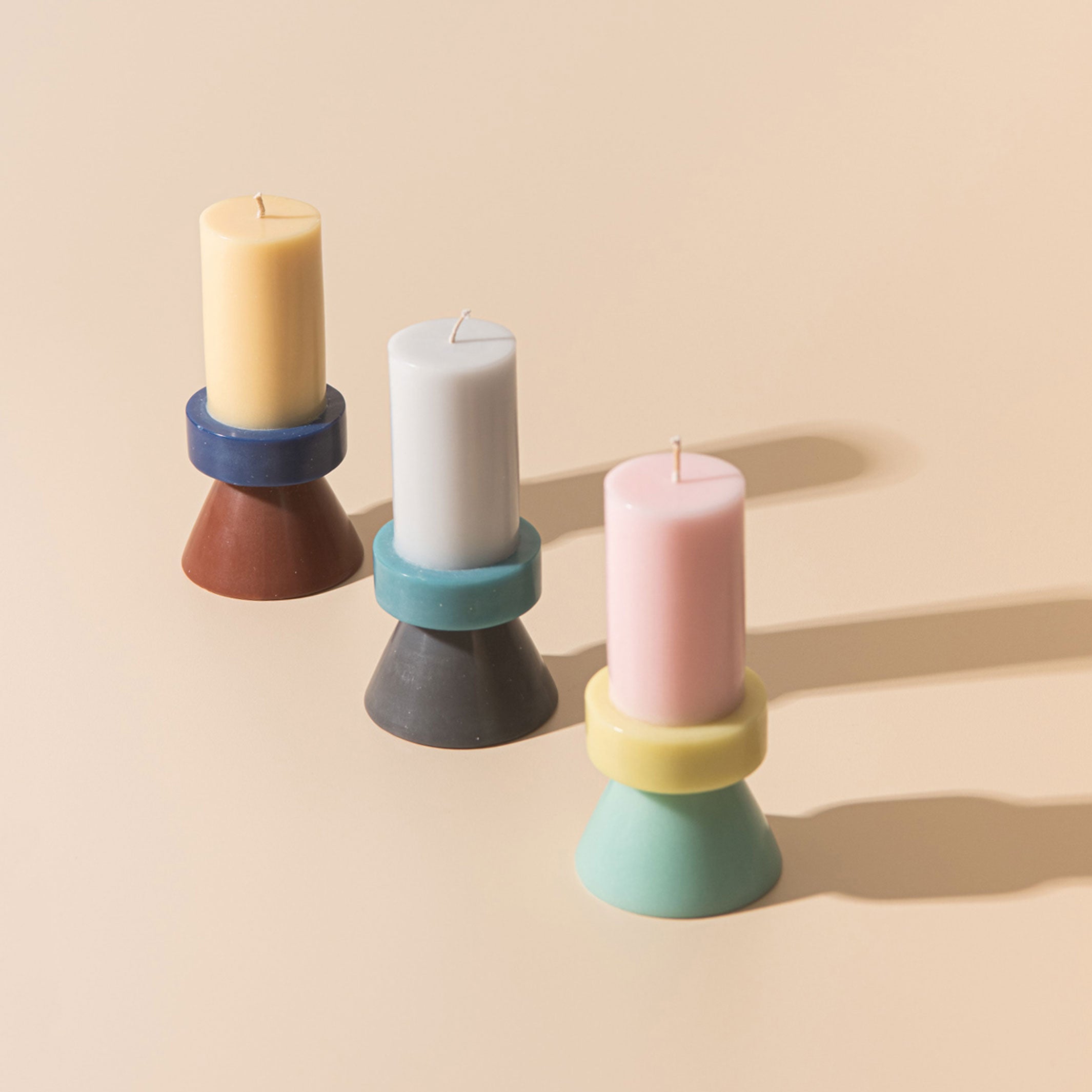 STACK CANDLE TALL | KERZE in Farben banana-navy-chocolate | 30 Std. Brenndauer | YOD AND CO