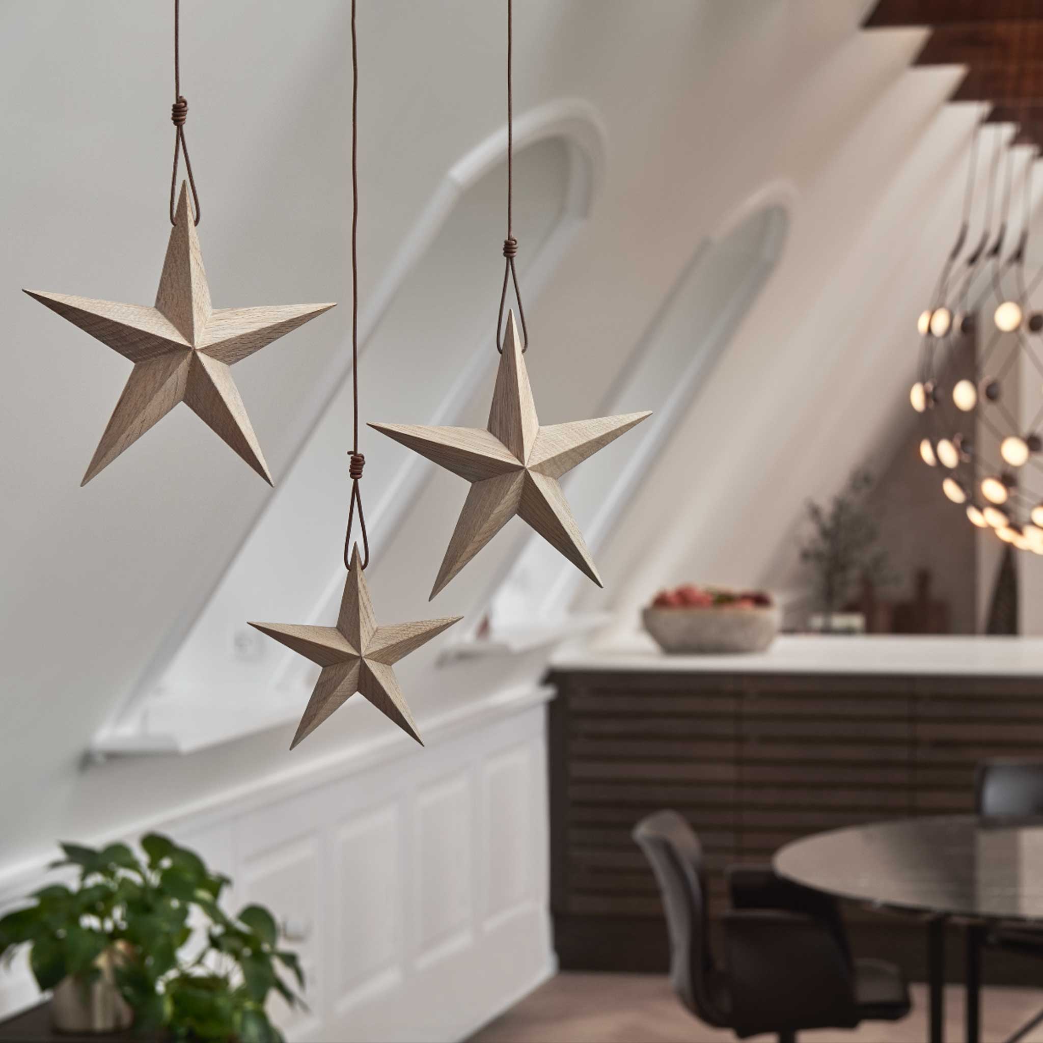 CHRISTMAS STAR | Wooden five-pointed STAR | Oak | Jakob Burgsø | boyhood